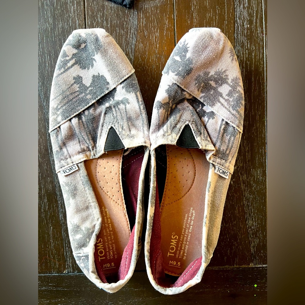 Toms washed tropical Hawaii palm print alpargata